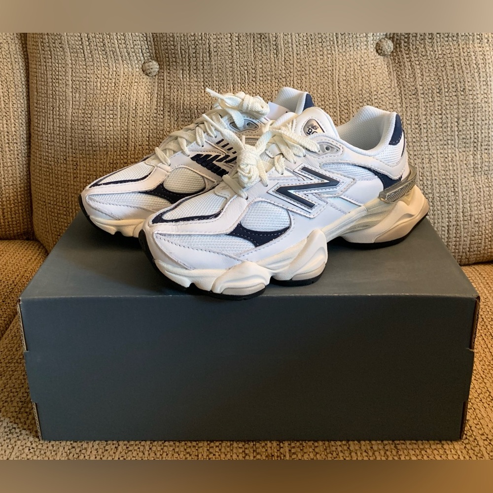 New Balance 9060 White Navy U9060VNB - Women’s Size 6 US - Sea Salt Shoes NEW - Picture 5 of 11